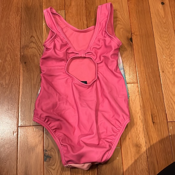 Gap girls flamingo pink swimsuit - Picture 2 of 3